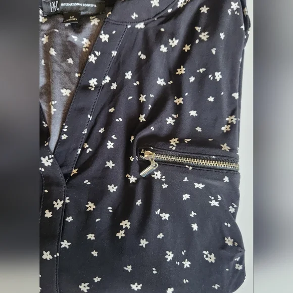 SOLD! INC Women's 3X Riley Ditsy Floral Pullover Long Sleeve - Picture 10 of 14